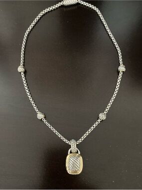 Designer Style Necklace & Pendant 17” Magnetic Clasp